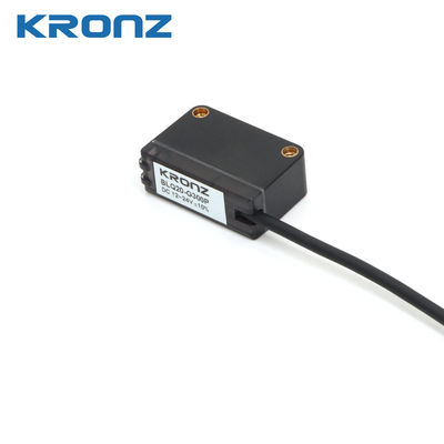 12-24V DC Photoelectric Sensors Diffuse Reflection 40-300mm Sensing Range For White Paper